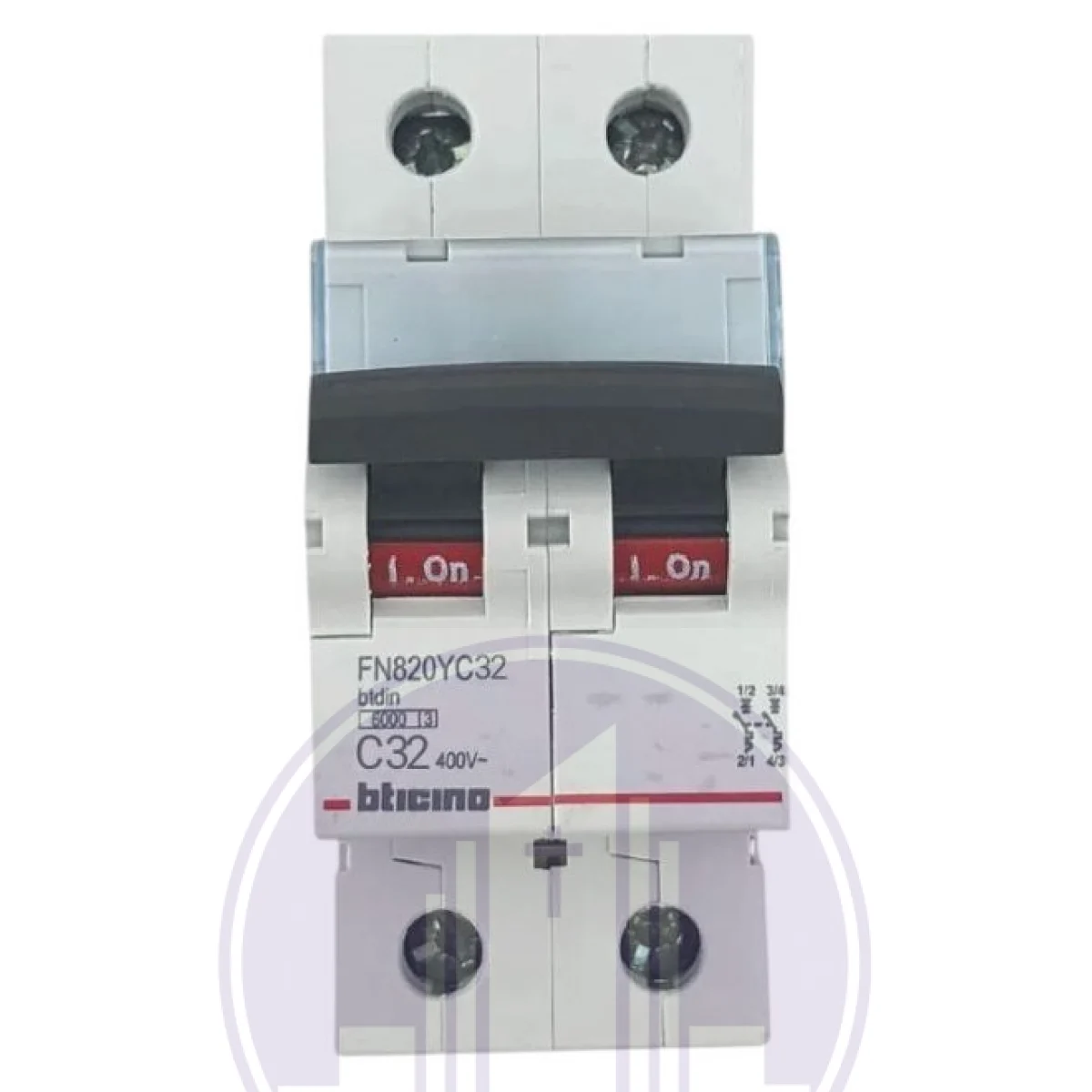 INTERRUPTOR TERMOMAGNÉTICO 2P 32A | BTICINO