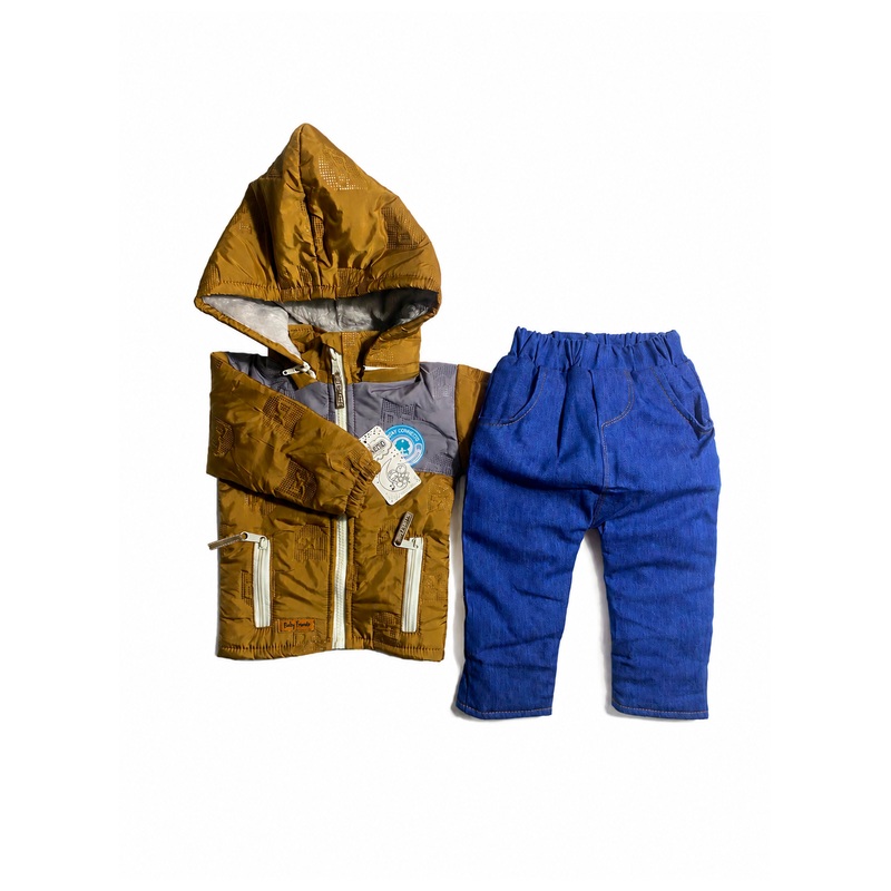 Conjunto térmico de niño con capucha y cierre, forro pima y pantalón jean - Color Mostaza